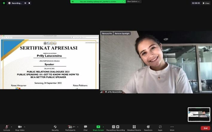 Guna Tingkatkan Skill Public Speaking, HIMAFORMAS Selenggarakan Webinar “PUBERS : Public Relations Dialogues” Bersama Prilly Latuconsina