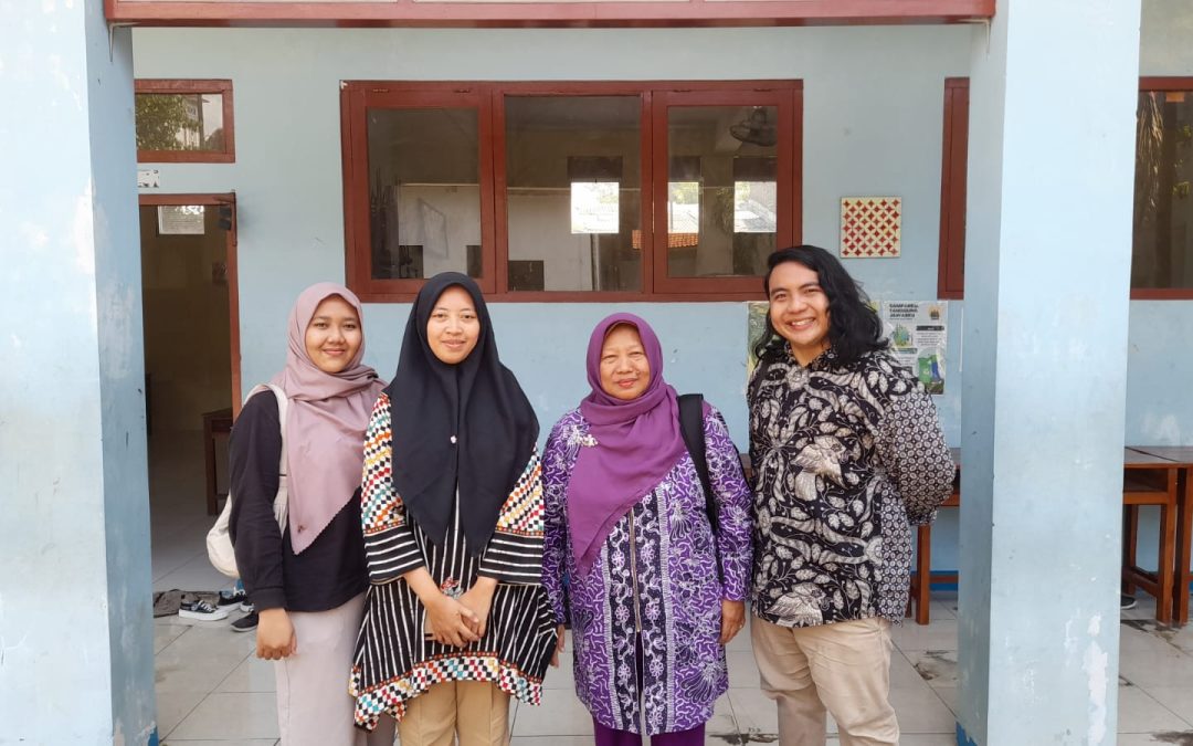 Pioneering Collaboration in the Service of Applied Human Resources Bachelors – Bachelor of Science in Library Science, FIB and Al Fajri Sambiroto Integrated Islamic School Library, Semarang